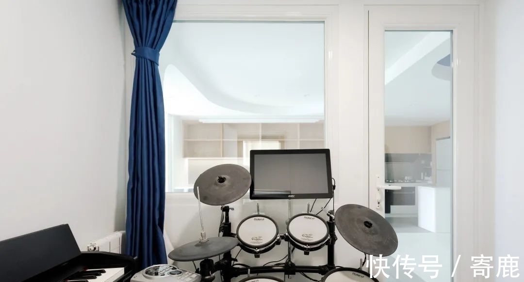 音乐|在66㎡小家里帮三代人实现音乐梦,这个设计太酷了!