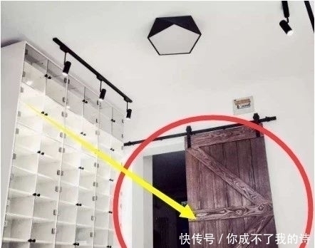 谷仓门|头一次见卫生间厨房用这种隔断门，太聪明了，老婆回家就照做！