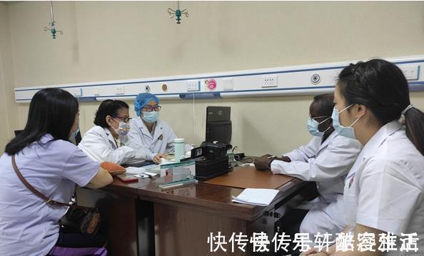 医生|女子便秘多年,肠管坏死,医生一种零嘴乃“清粪高手”,不妨常吃