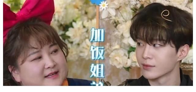 cp|范丞丞的大型双标现场,加饭CP太甜了