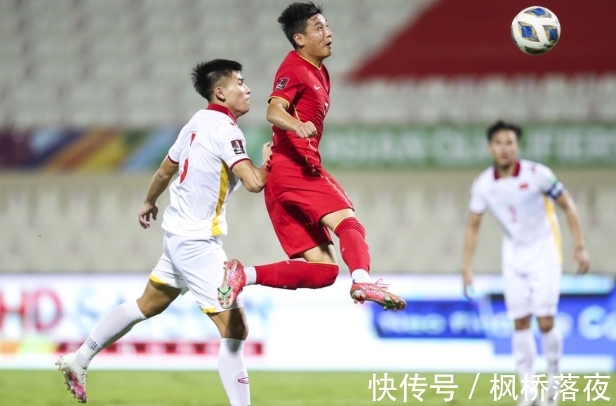 西甲|89分钟头槌!2-2绝平!28岁飞翼用实力道出被西甲看中原因!
