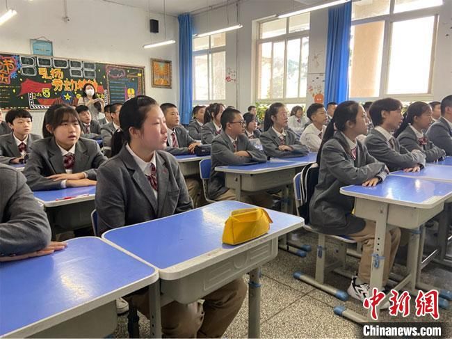 汲取|兰州中小学生“开学第一课”：吟唱《大豆谣》汲取成长养分