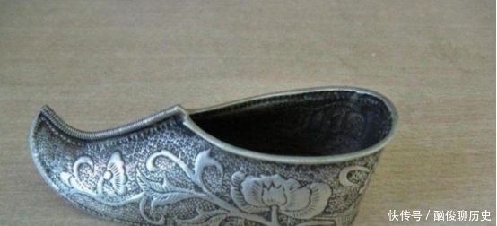 古人|古人穿的鞋子,为何前头总是翘起来?老祖宗真是太聪明了