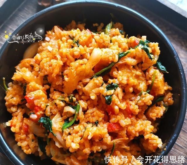 剩米饭别再炒了!这样多加1步好吃到爆,香味扑鼻营养全,解馋