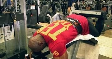 腘绳肌|全方位打造打桩机一般的大腿,这4个细节千万别忽视