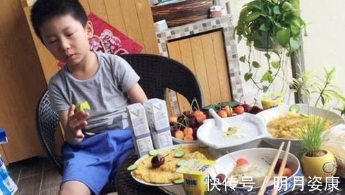 稀饭|中国式“糊弄”早餐悄然兴起,很多孩子天天吃,妈妈却丝毫没察觉