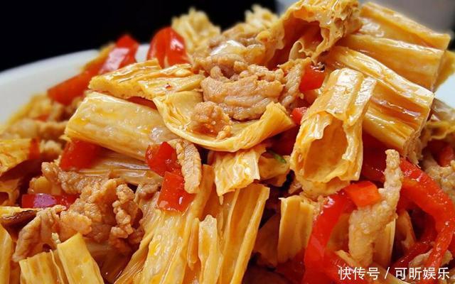 泡腐竹用“凉水”还是“温水”,很多人做错了,难怪不嫩还夹生!