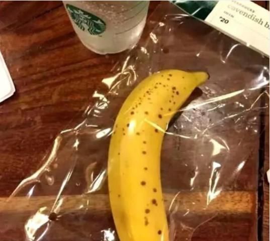 超市|超市里过度包装的食物,忍了草莓,忍了香蕉,看到可乐不淡定了