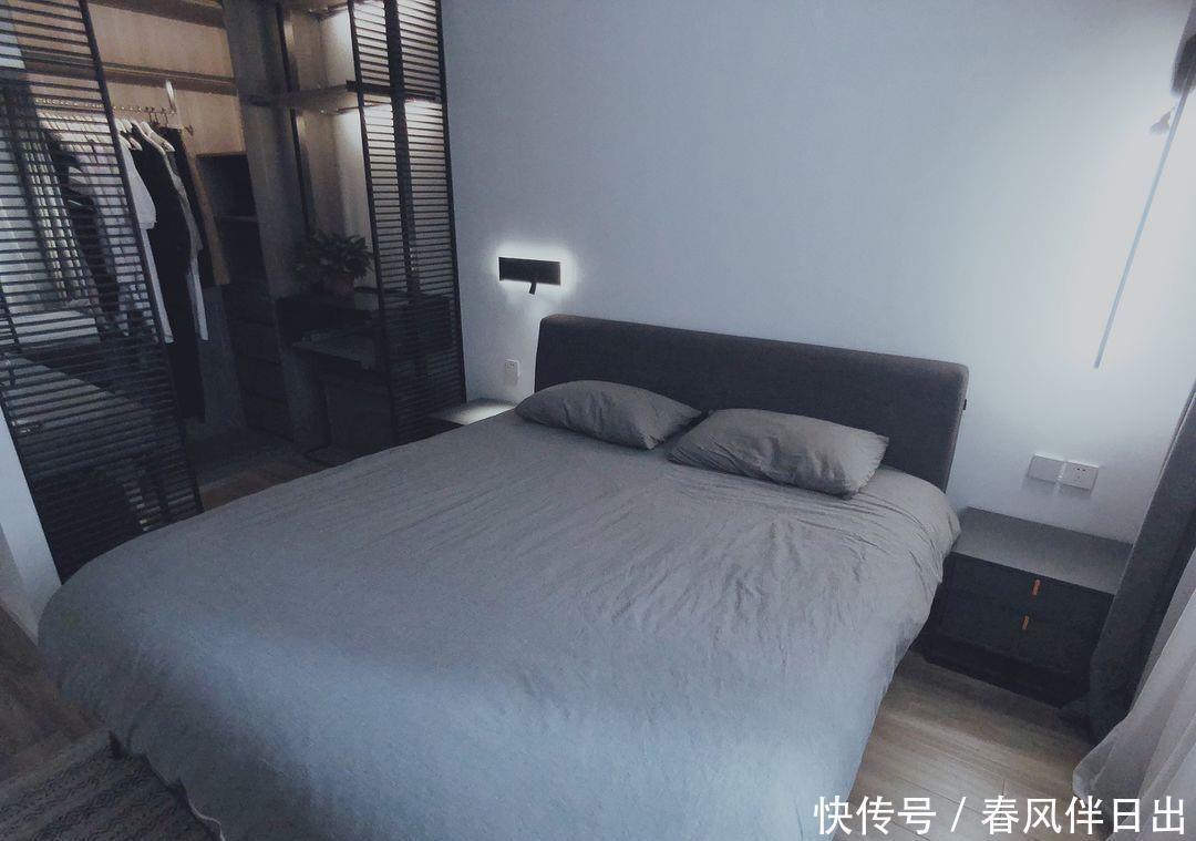 推拉门|“老破黑”的改造之路，去除层层“防护”，还你明亮整洁的家