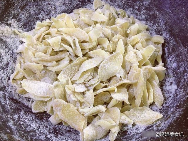 冰糖|三伏天，女人最该吃的是它，驱寒暖胃，好吃又养生