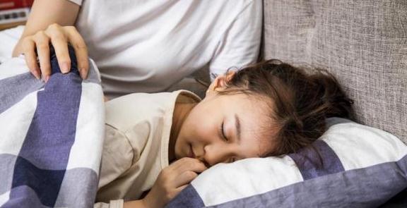 宝宝|新生儿究竟是怕冷还是怕热?答案是这样的,新手父母别犯糊涂