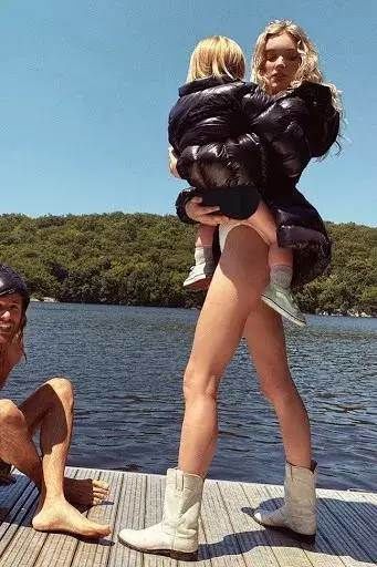 北京下雪上热搜，只想再添一件保暖棉服