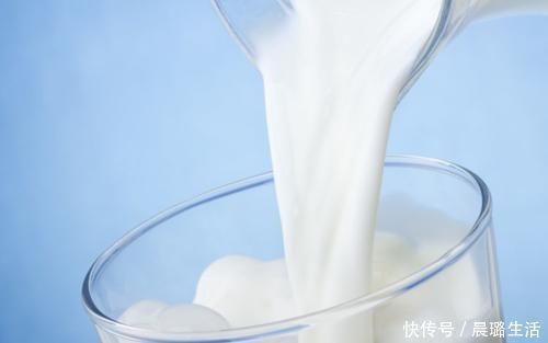 纯牛奶|挑选牛奶时,认准包装上这些字,不管什么牌子,是纯牛奶