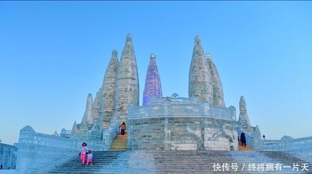 低薪|哈尔滨冰雪大世界如梦如幻,寒冬挡不住美丽风景!