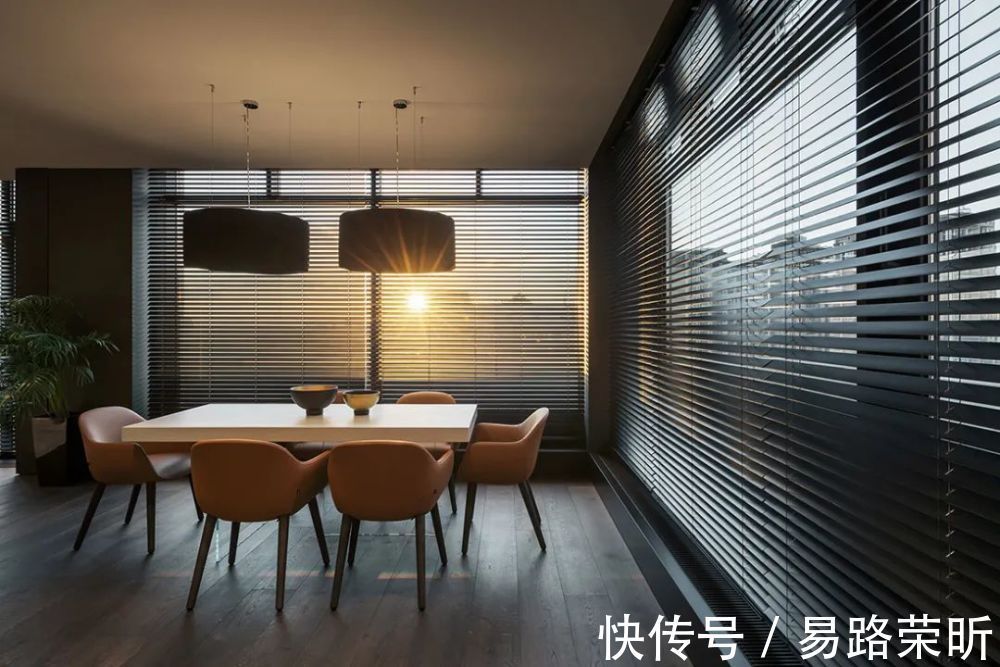 卫浴|现代极简风，运用好黑色元素可以打造一个“刚柔并济”的家！