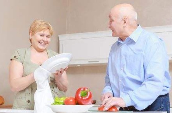 宝妈|老年人禁用的3个“家电”,对身体没一点好处,早回早好