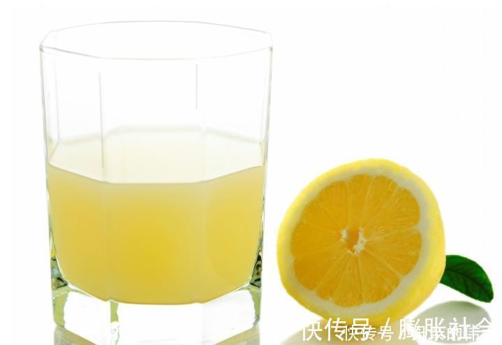 暗沉|为什么总是肤色暗沉？专家：肤色暗沉如何改善，可多吃八种食物