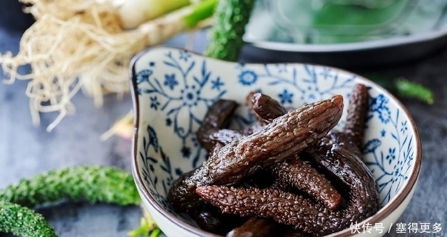 赶快|酱黄瓜的新做法,保证你都没试过,酱香浓郁又爽脆,赶快学起来