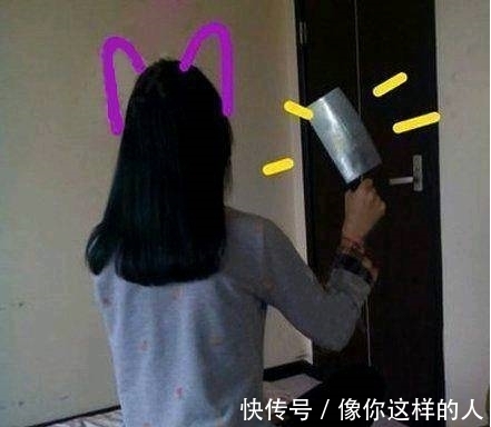 |搞笑图片幽默段子笑话:哈哈,哪个有才的人帮小猫咪摆的姿势呢?