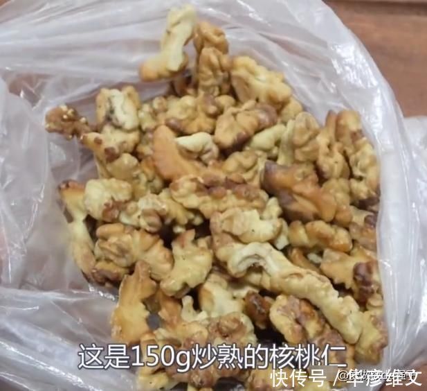 桃酥做法其实很简单一个鸡蛋一碗面粉,教你在家做酥脆香甜的桃酥