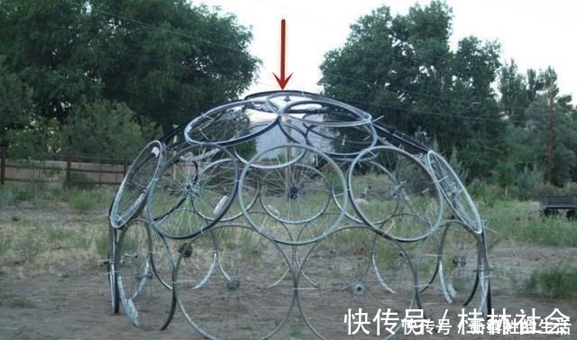 车轮|找到不属违建的阳光房了,用车轮做框架,不用一块玻璃盖成阳光房!