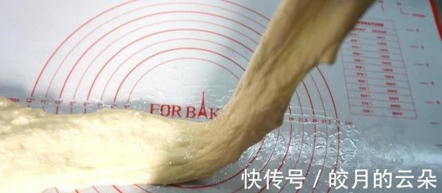 绝招儿教给您，学会自制鸡蛋灌油条！