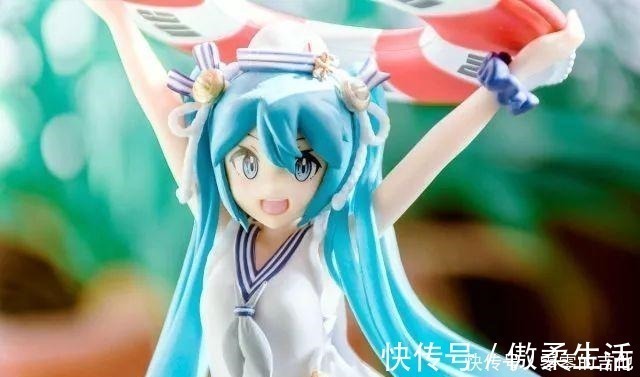 词汇|几千块钱打水漂不要再被坑了!其实这些都是盗版手办