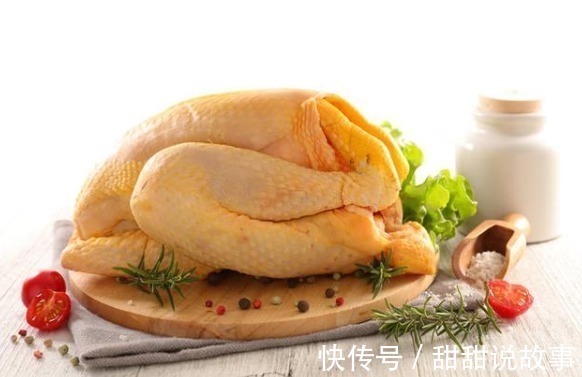 鸡皮|转告家人鸡身上4“器官”,也许营养少且毒素多,劝你少碰为妙