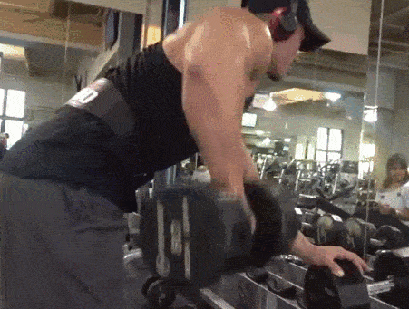 动作|重庆最美“翘臀女王”,迷人身材吸粉百万!颜值高身材好妥妥的女神