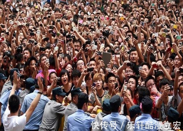 樊振东|国乒只用实力说话,王楚钦拒绝“饭圈文化”,急需刘国梁管控粉丝