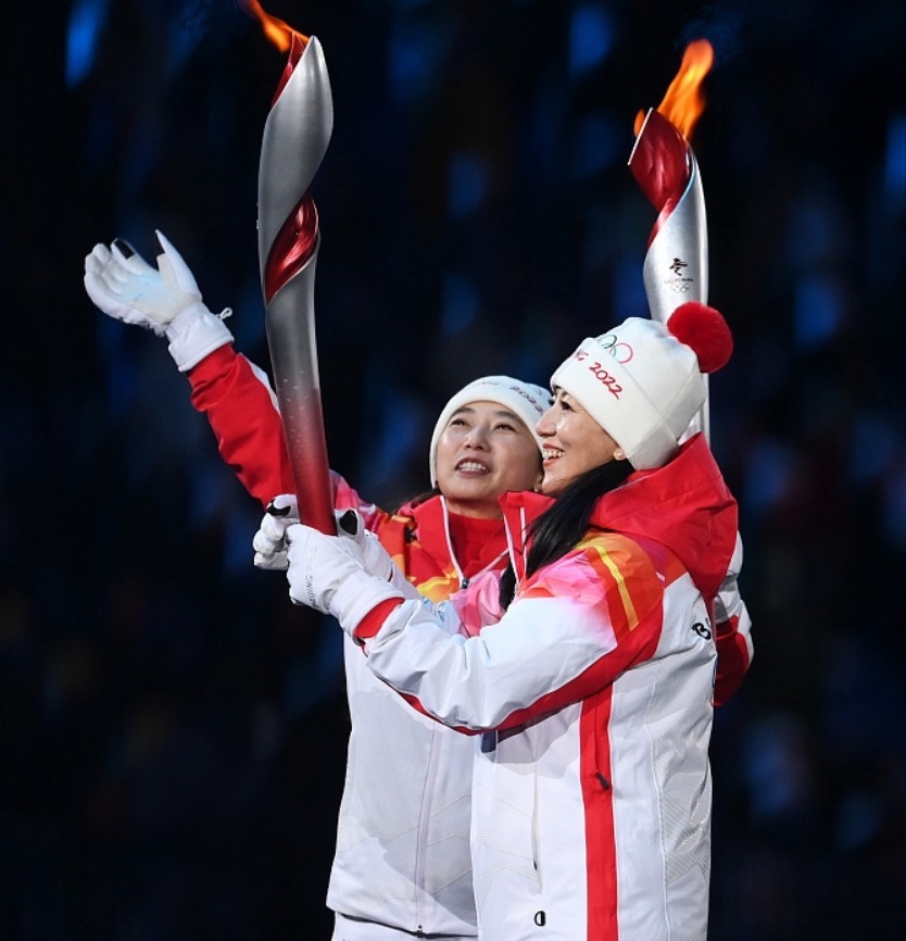 一叶知秋!北京冬奥会点火创意百年一遇!张艺谋早知有争议,但这十大寓意你读懂了吗