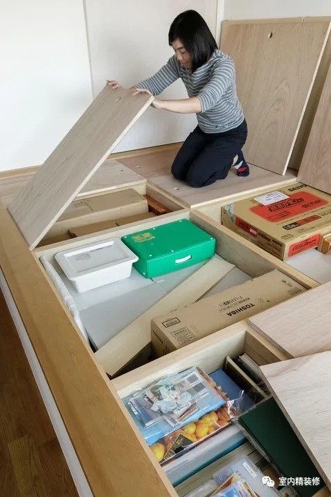 洗衣机|一家四口挤55㎡小家，收纳到位，不买沙发不买床，照样住得舒服