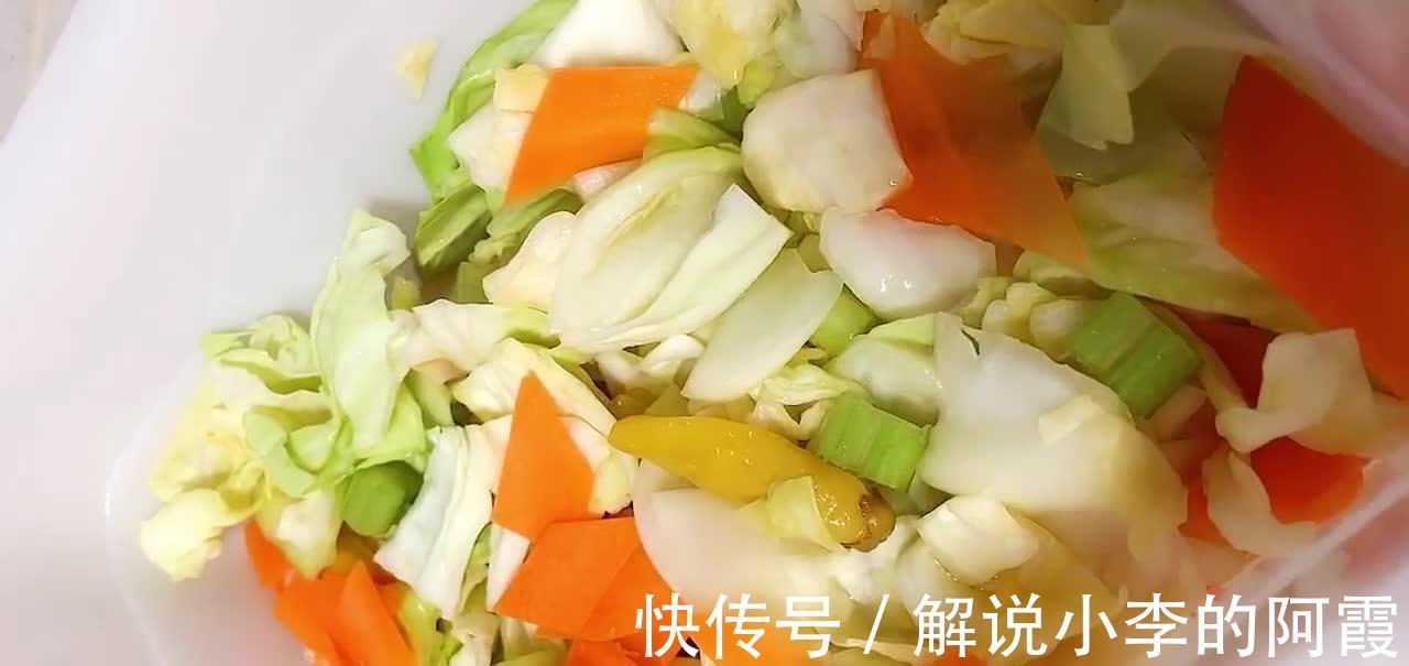适合早餐吃的一款泡菜，清甜爽脆生津解腻，润肠通便降脂降压
