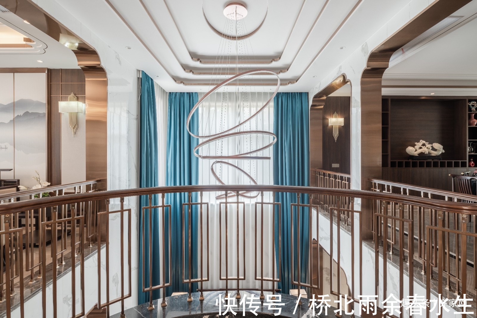 壁挂|新中式风别墅设计,山水背景墙到餐厅的壁挂艺术品,浓郁东方魅力