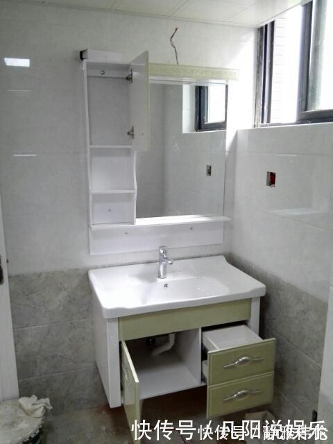 阳台|头一次见把阳台包进客厅的设计,效果还真不错,看过的人都夸好!