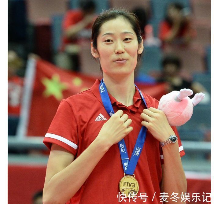 张常宁|恭喜郎平!女排18岁天才崛起抢位接替朱婷,巴黎奥运稳了