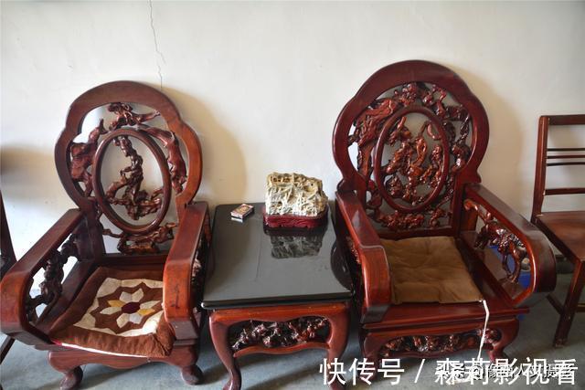 李大师|倔强老头潜心根雕30年,两层土楼堆满获奖作品,不卖钱甘守贫寒