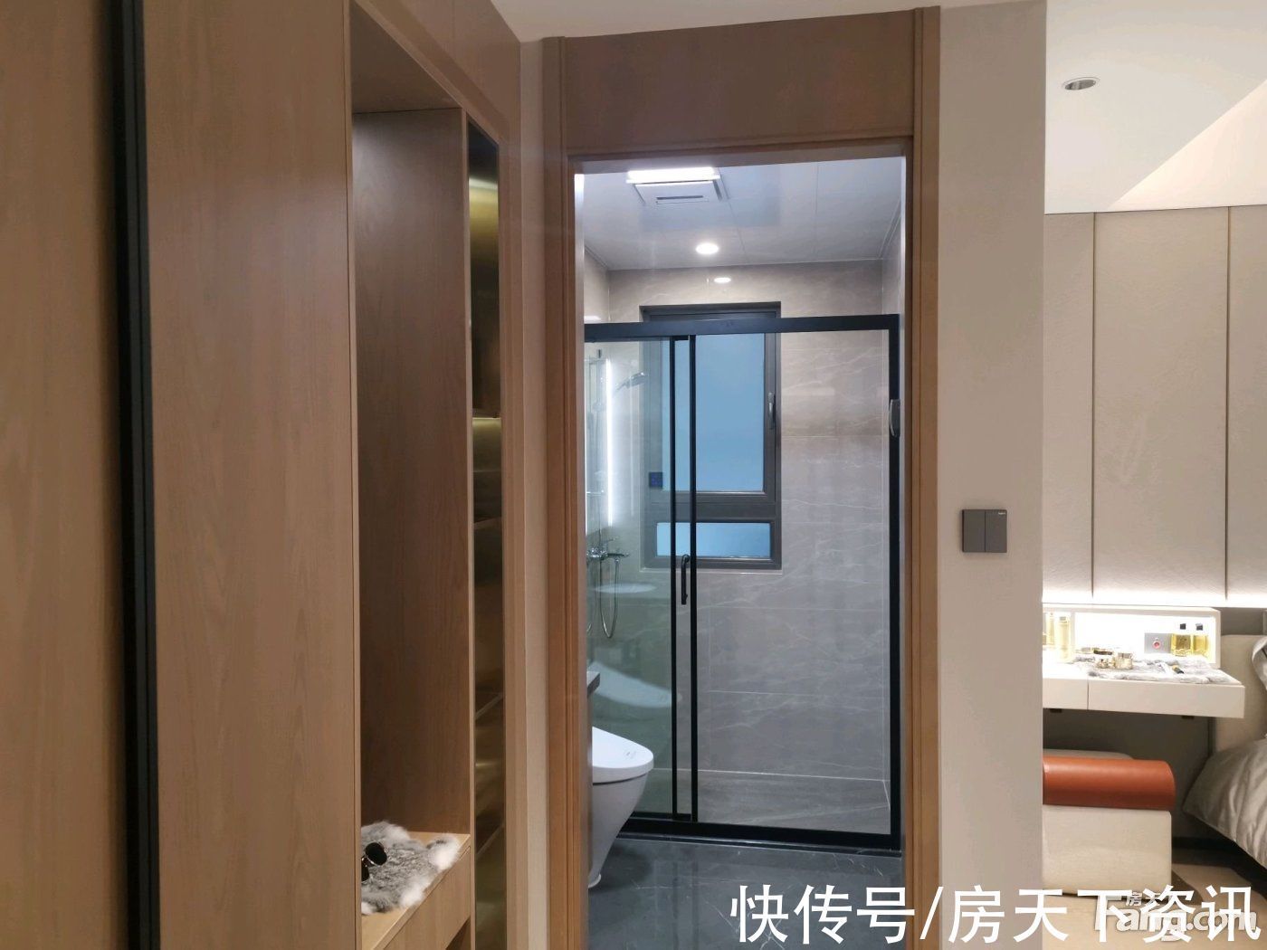 新消|从中海·松湖云锦现场发来一条项目新消息,请查看