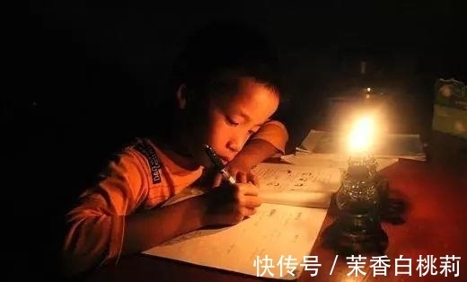 悲剧|“我养你小,你养我老”50岁父母强行索要生活费,儿子最终酿悲剧