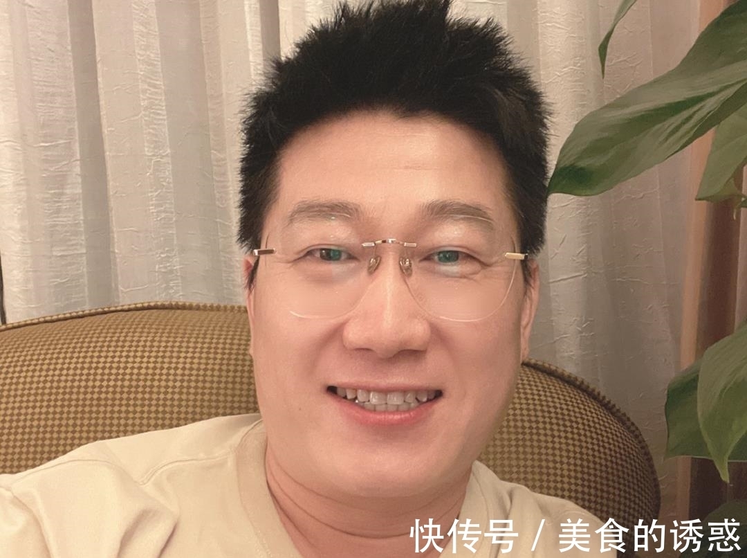 冠军|《德云斗笑社》录制结束，张鹤伦发文纪念，网友：你是冠军吗