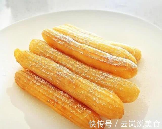 这油条成本几元钱,很多人都没见过,外酥里嫩,上桌秒光