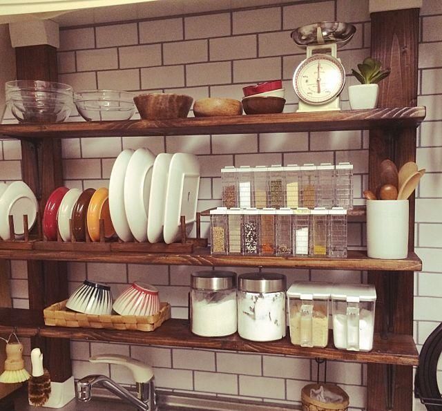 置物架|厨房面积不到3㎡，收纳一定要这样做，瓶瓶罐罐收纳得整整齐齐