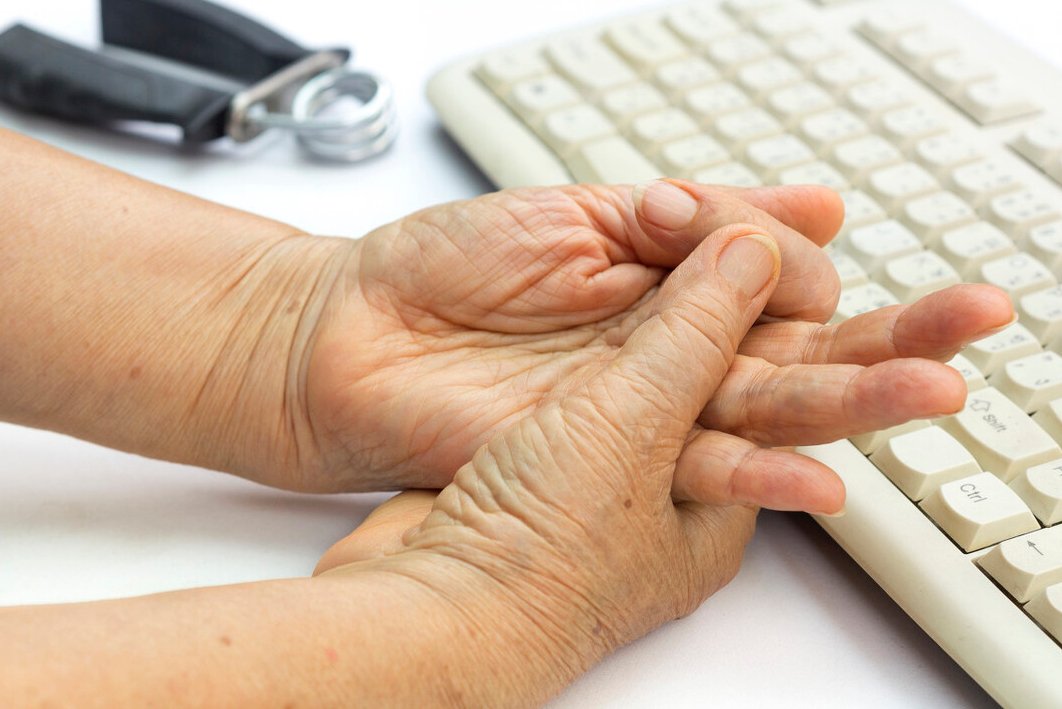 血管堵塞|血管异常的3个常见症状,提醒:经常做这3件事,保护血管健康