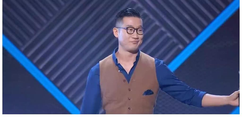 因为谐音梗李诞没给大锁投票?还记得脱口秀大会上那些胡乱拍的灯吗