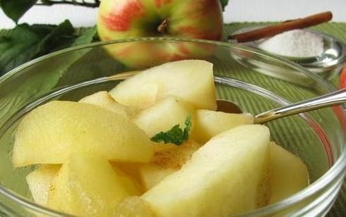 苹果|小姨子每天用苹果煮水喝，不出一个月，身体发生惊喜变化