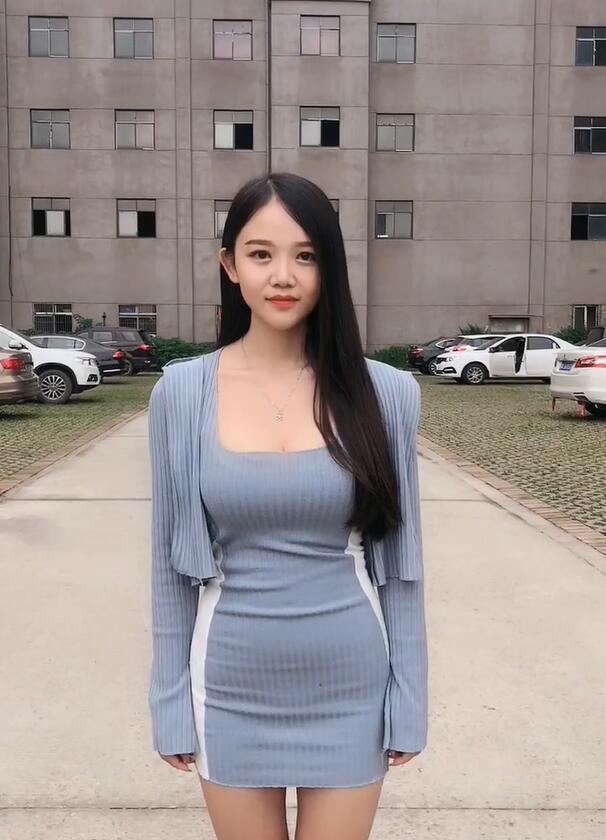 包臀裙 单调的包臀裙,释放“梨形身材”的形体魅力,真的太绝了!