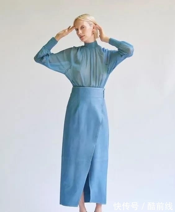 大衣 今年裙子流行“穿长不穿短”,遮肉显高抬气质,尤其配大衣,真美