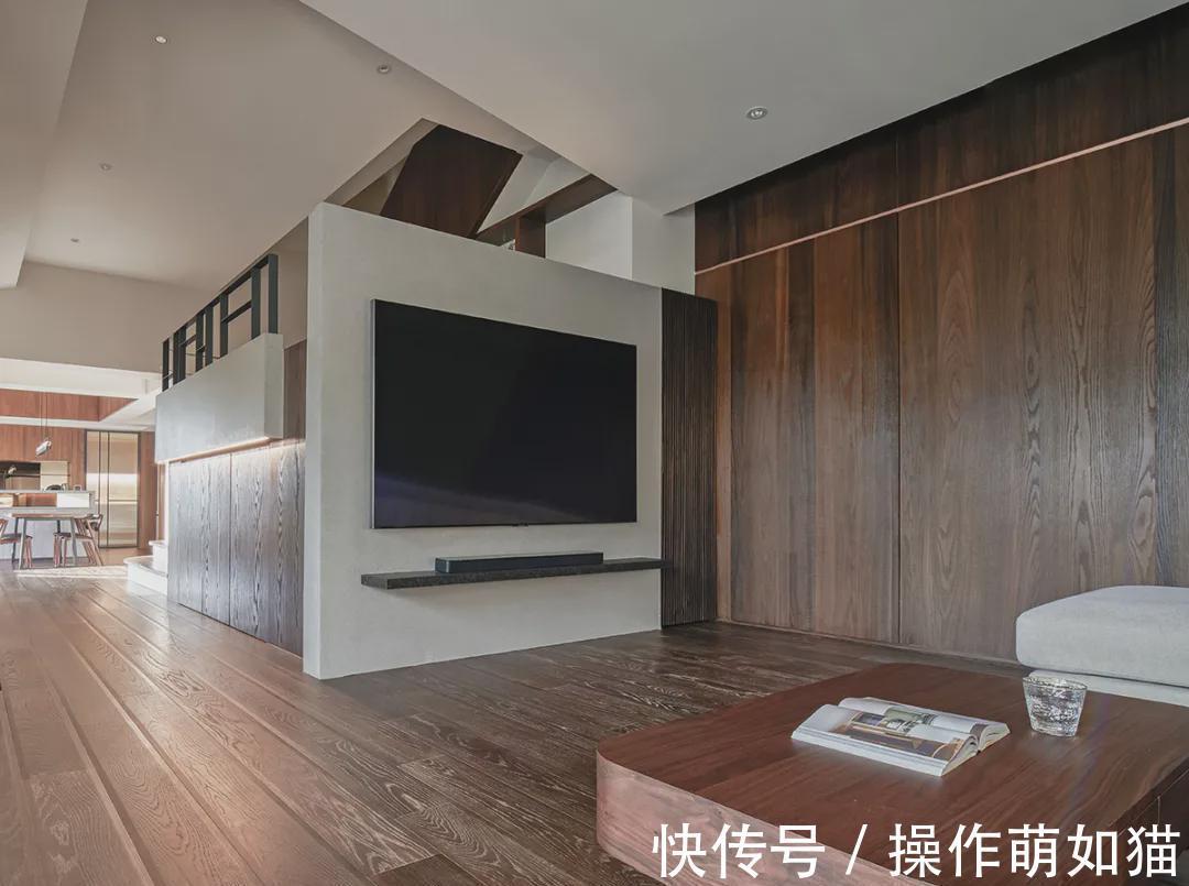 座椅子|只因在日本留过学,47岁的他回农村重建二层老宅,场面极度舒适