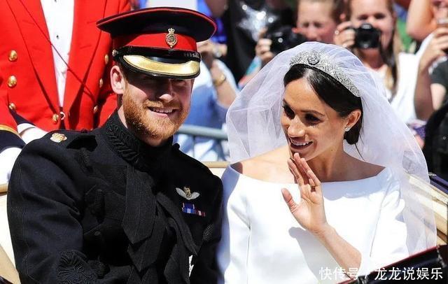 梅根vs凯特从她们戴的珠宝就能看出来，女王更爱的是谁