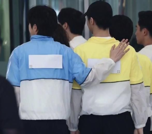 滤镜|22岁蔡徐坤遇上20岁陈立农，没了十级滤镜，两岁年龄差成亮点